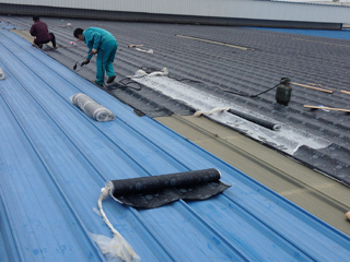 阿波羅倉(cāng)庫(kù)彩鋼瓦屋頂防水工程